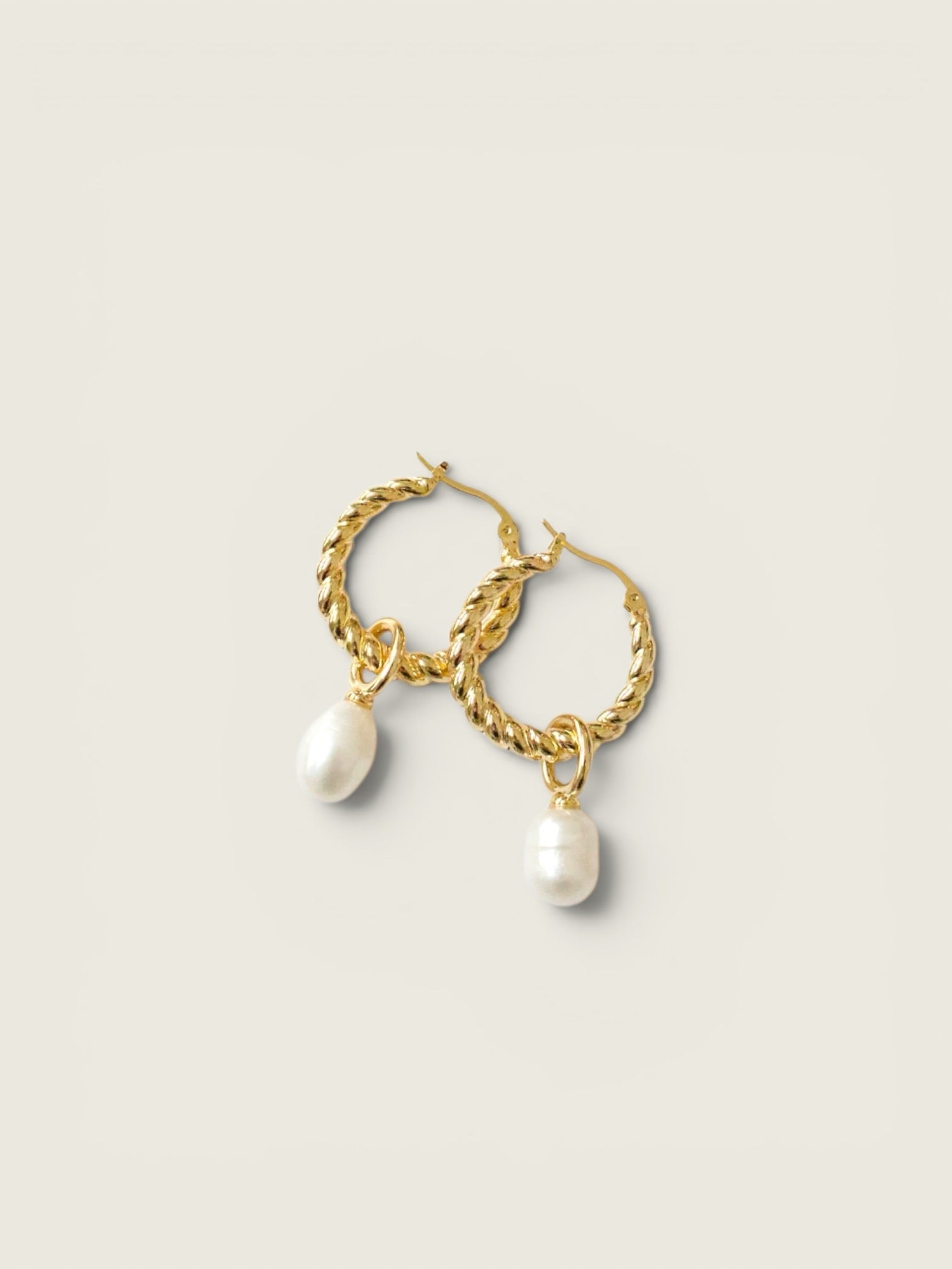 Megan Earring